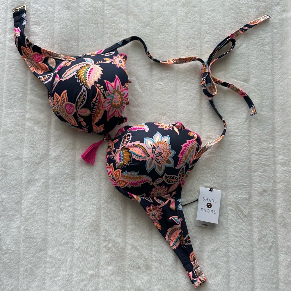 Shade & Shore Indigo and pink bikini 👙 top